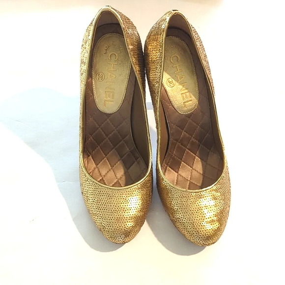 CHANEL Quilted Sequin Satin round toe gold celebrity heels size 6.5 - Picture 5 of 16